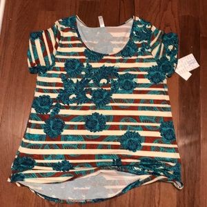 Classic T lula Roe! With tags